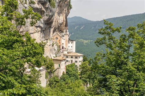 Santuario Madonna della Corona: come arrivare, navetta, 